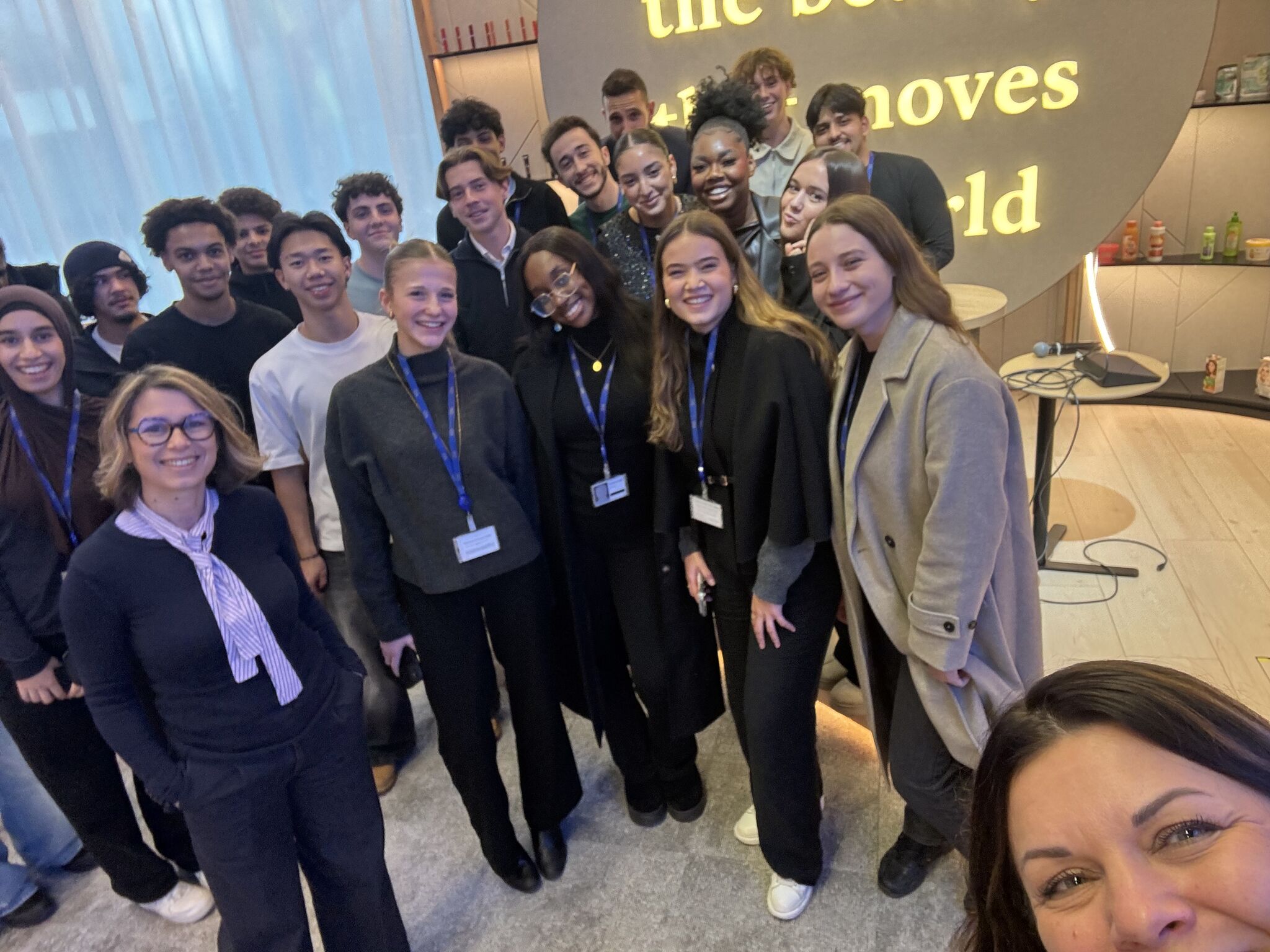 L'Oreal photo de groupe